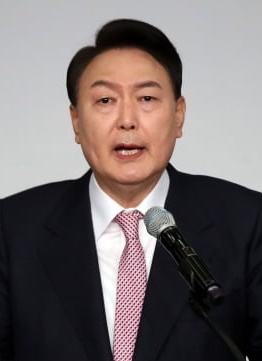윤석열 당선인 "시장경제 세우고 민간주도 경제"
