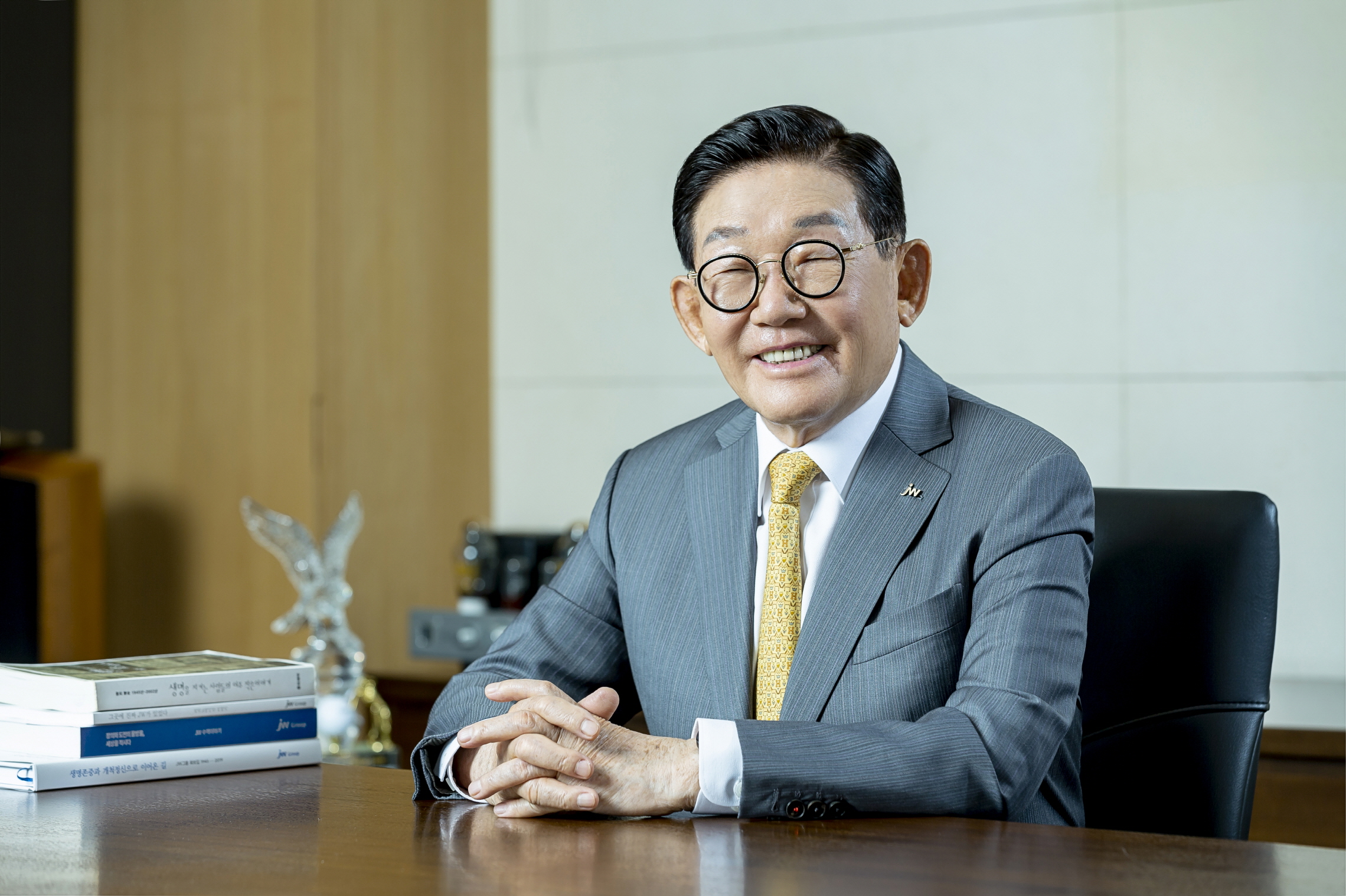 이종호 JW그룹 명예회장, '대한민국 약업대상' 수상