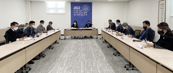 서울시약, 의약품유통사에 약국 균등 공급 요청 