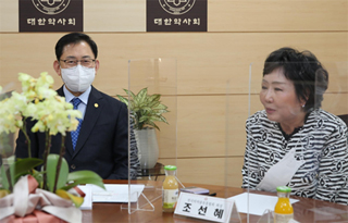 약사회-유통협회, 불용재고약 반품 법제화 공동 대응