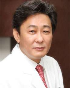 한의협 김현수 명예회장, 국민훈장 석류장 수훈