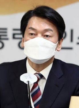 안철수 "백신 부작용 국가책임제…개인 입증부담 완화"