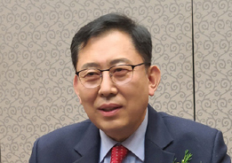 최광훈 회장 "화상투약기·비대면 진료 꼭 막겠다"