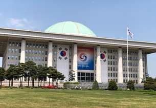 '뜨거운 감자' 간호법, 5월 국회서 쾌속처리 가능성