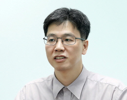 "JAK억제제 안전성 문제, 규제보단 현장에 맡겨야"