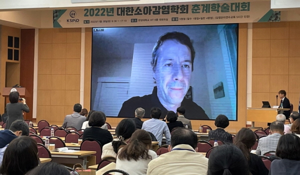 "코로나19 백신 개발, 혁신적 mRNA플랫폼 덕분"