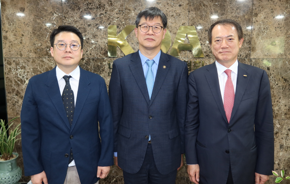 치협, 비급여 진료비 공개방식 개선 이기일 차관에 건의 