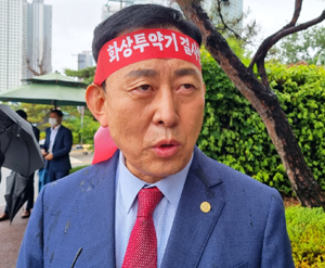 "약 자판기는 상식 밖 규제완화... 안건 부결이 목표" 