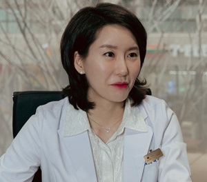 "얼굴피부 관리에서 가장 중요한 건 기초피부 개선"