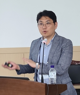 "1학년부터 리더십 교육"...통6년제에 달라지는 약대 