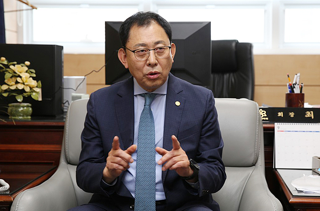 최광훈 "비대면 가이드라인, 집행·관리 능력 의심"