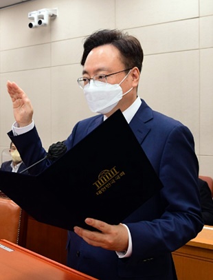 복지위, 조규홍 장관 후보자 경과보고서 채택 합의