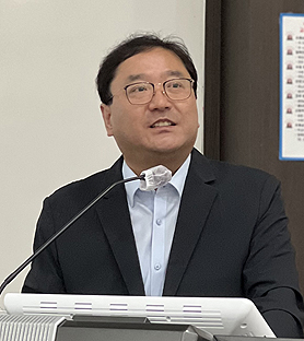 "처방조제에 함몰된 위기의 약국...해법은 구조 재설계"