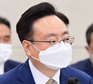 "히알루론산 점안제, 급여재평가 예정대로 시행"