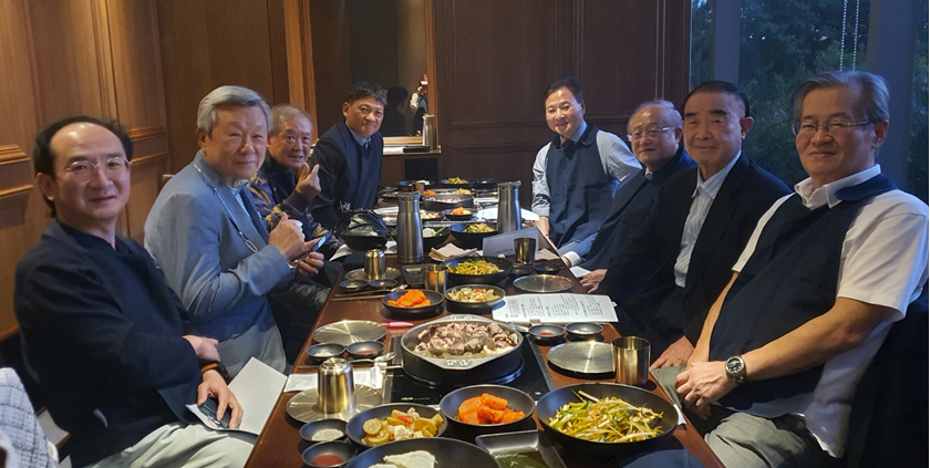 영등포구약, 회장 역임한 자문위원들과 현안 공유