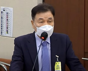 "코로나 치료제 논란 대단히 죄송…항바이러스제 연구 정진"