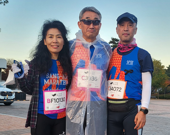 은평구약 김경훌·이경우 약사, 서울 마라톤대회서 완주  
