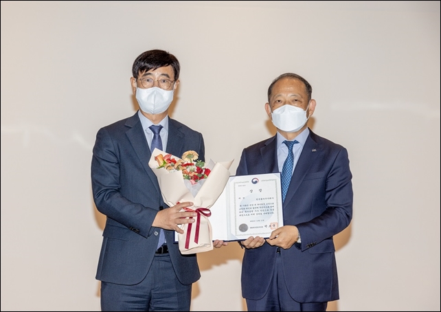 한국콜마, 문체부 선정 '독서경영 우수직장' 대상 수상