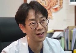 "젊은 대장암 환자 증가세…40대부터 내시경 검진해야"