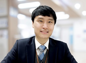 니코챔스, 금연치료제 시장 리딩..."불순물 이슈서 안전"