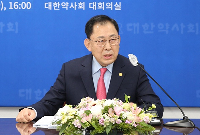 최광훈 회장 "비대면진료·공공심야약국이 최대 현안" 