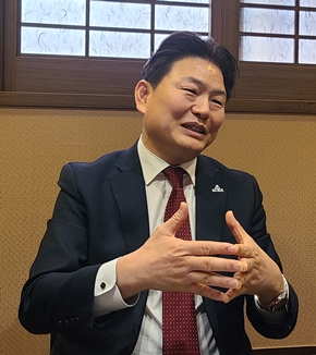 운트바이오 "단삼으로 여성갱년기 건기식 시장 공략"