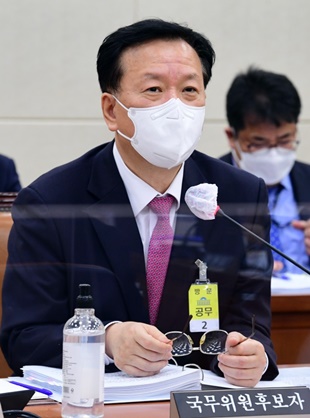 복지부장관 낙마 정호영, 건보공단 이사장 임박설 확산