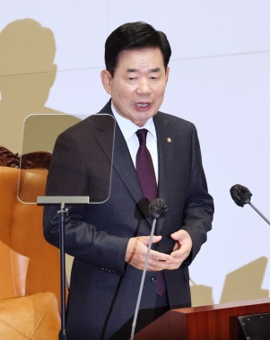 간호법 본회의 상정 불발…김진표 "차기 회의서 처리"