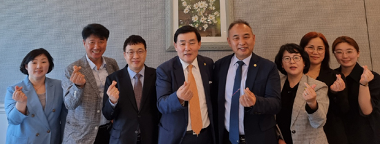 옹진군 "백령도 약국 개설 지원, 인천시약 고맙습니다"