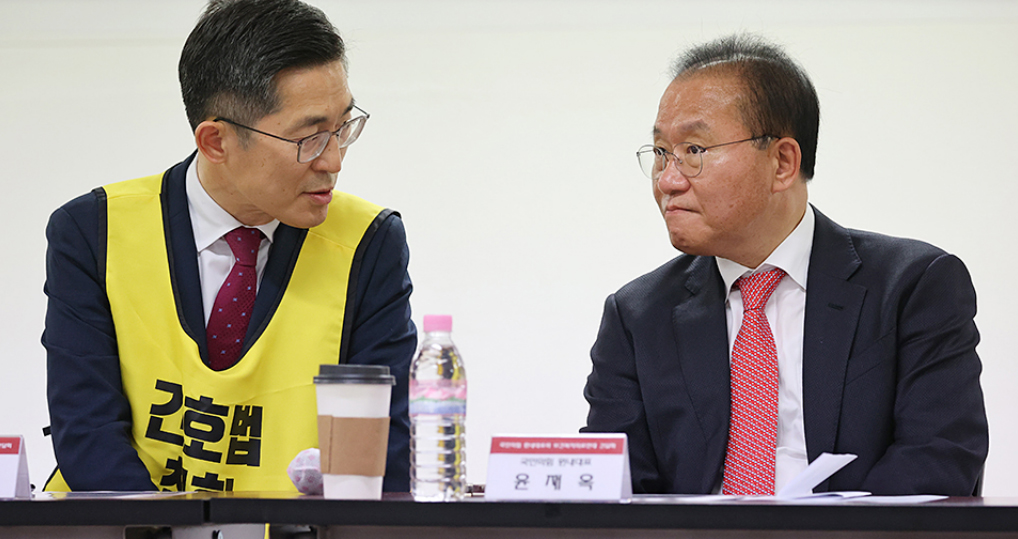 의사·간호조무사 만난 윤재옥 국힘 원내대표, 무슨말 했나 