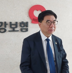 2차협상 약사회 "작년 일시적 상승에 순위 매겨선 안 돼"
