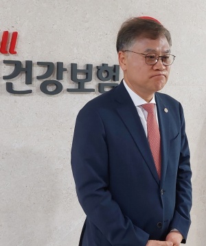 병협 "수가역전 현상 해소"…의협 "밴드 확대를"