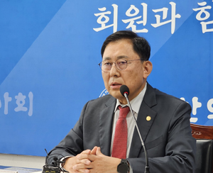 최광훈 회장 "시범사업 강행 유감…약사 피해 최소화"