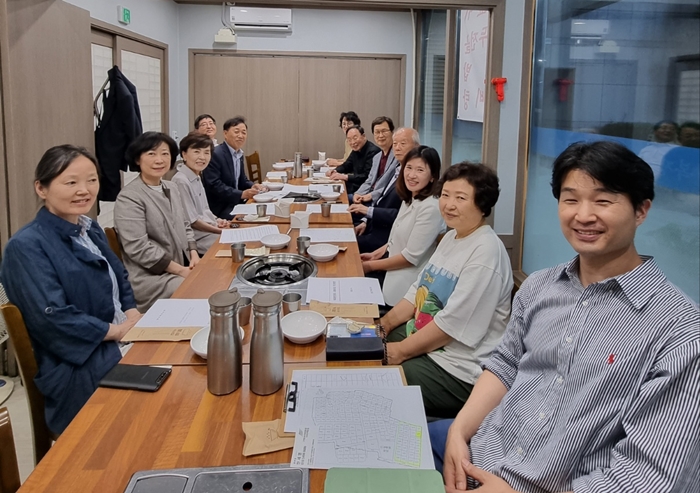 동작구약, 자문위원·의장단과 약계 현안 토의
