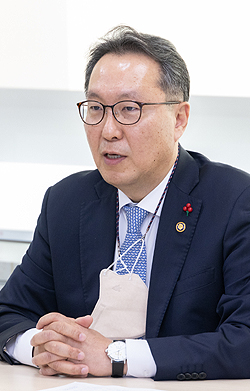 박민수 차관, 의약품 안전사용서비스 현황 직접 점검