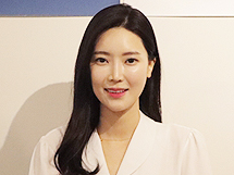 승무원 출신 약사의 새로운 꿈을 향한 '두번째 비행'