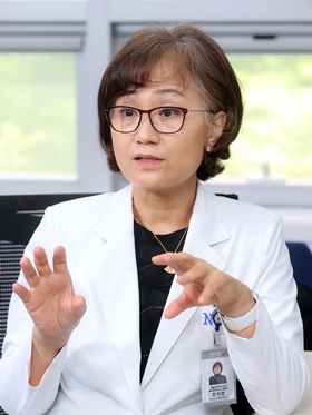 "폐암 완치시대 활짝…급여도 보조요법 의미 고려해야"