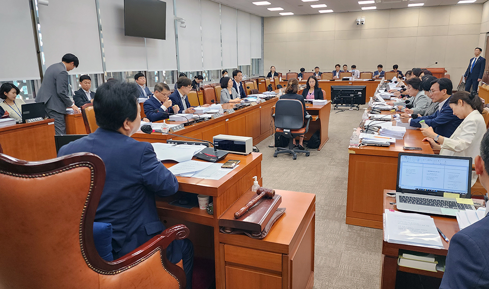소분 가능 '맞춤 건기식' 법안, 소위 통과…개념·규제 도입