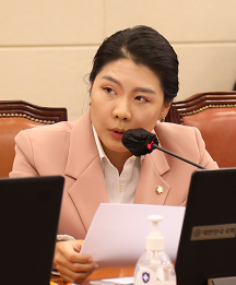 갈변이슈 동아제약 '챔프시럽' 봐주기 처분 의혹 제기