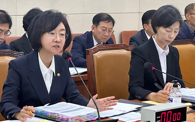 식약처, 마약류 부실 관리 도마…마퇴본부 낮은 인건비 지적