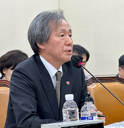 여당 지적에 정기석 이사장 뒤늦게 "의사 증원 필요"