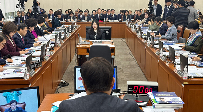 의대정원 확대 규모에 쏠린눈...오늘 수요조사 계획 발표