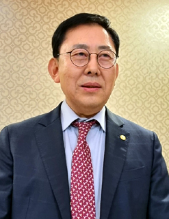 "화상투약기에 비대면진료, 전문약사까지 고비 많았다"