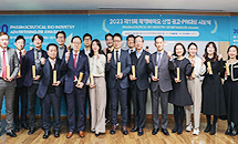 2023 제약산업 광고대상-동아 '박카스'…PR대상-화이자