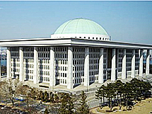 건보공단 '특사경법' 심사대…의료계·경찰 반대 넘을까