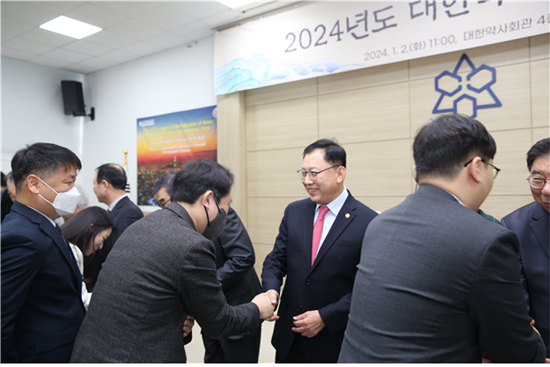 약사회, 시무식서 유관기관들과의 상호 소통 강화 약속