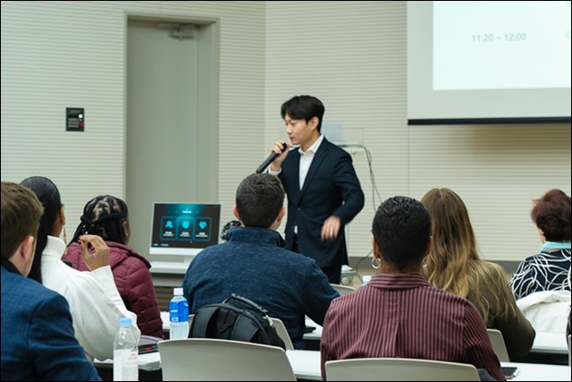 미국 메릴랜드대 MBA학생들, 와이브레인 견학