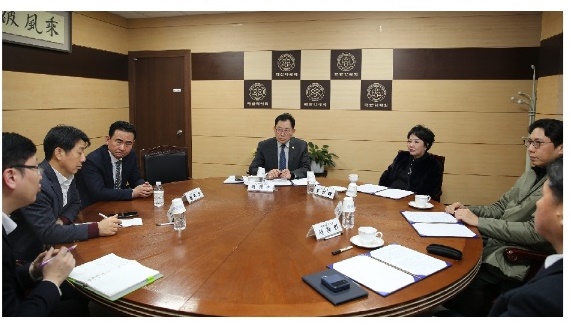 "비협조 제약사 강경 대응"…약사회-도매, 차액정산 협력