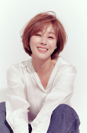 셀메드, 새 광고모델에 김성령..."프리미엄 이미지에 부합"