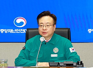 조규홍 "4일부터 미복귀 전공의 주저 없이 처분"